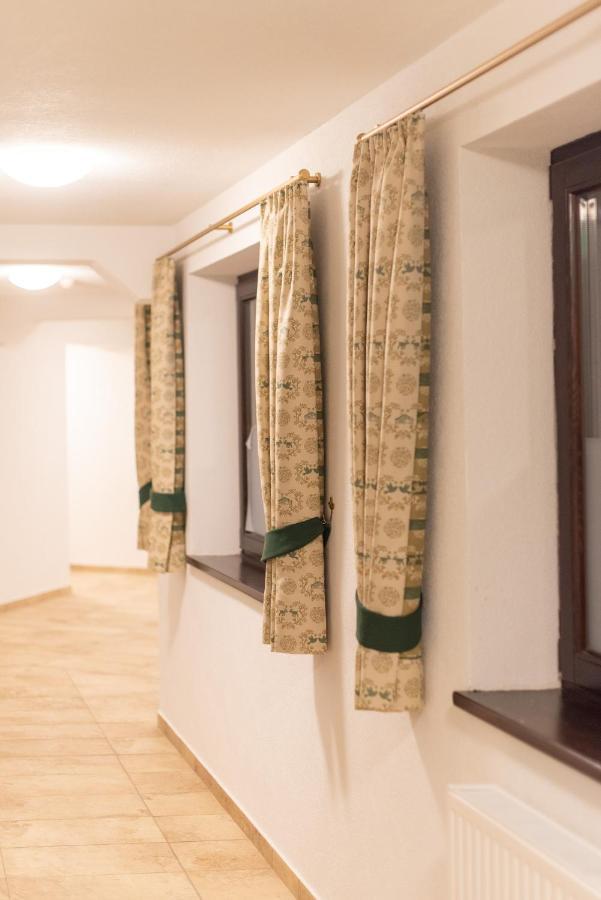 Ferienwohnungen Hirschen Бихльбах Экстерьер фото